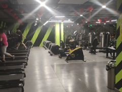 -光猪圈健身(津投广场店)