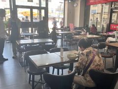 -李先生牛肉面大王(北京站售票厅餐厅)