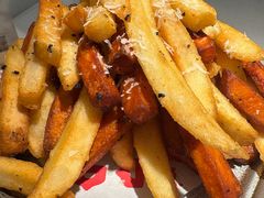 -春树下·树屋花房西餐厅(罍街AS1980店)