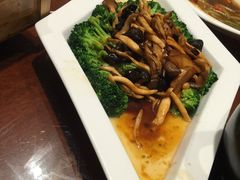 -老铺人家酒店(紫荆名流店)