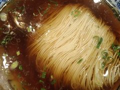 -裕兴记·蟹黄面馆养育巷精选店面馆