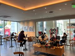 -星巴克臻选(嘉兴海宁银泰城店)