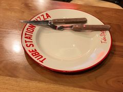 -Tubestation站点比萨(新世界大望路店)
