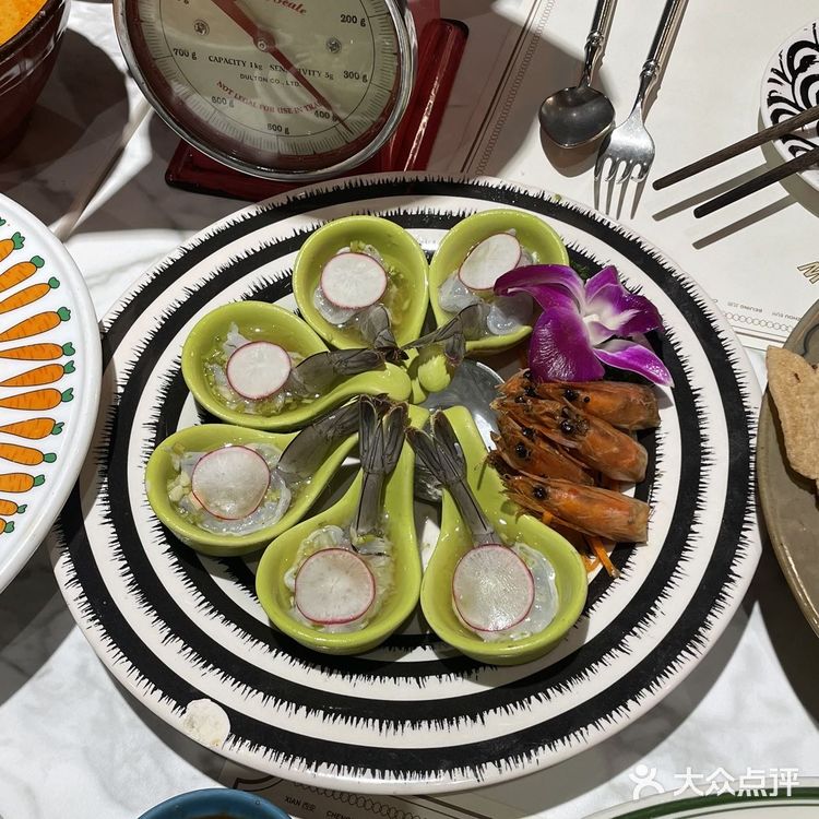 虾酱空心菜：作为南宁人肯定拒绝不了ong菜啊！