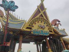 -七彩云南欢乐世界