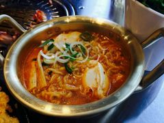 -韩聚屋韩国烤肉餐厅(新北万达店)