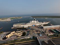 -泰达航母主题公园