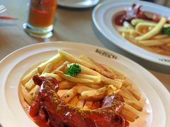 -LENBACH兰巴赫西餐啤酒坊(大连东港店)