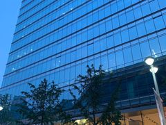 -Apple零售店(华贸购物中心店)
