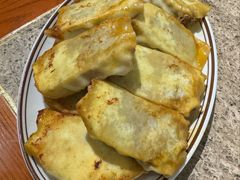 咖喱牛肉锅贴-金谷园饺子馆(北邮总店)