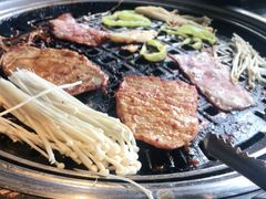 -鲸鱼先生·海鲜烤肉海景餐厅