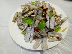 辣炒蛏子-宾朋海鲜特色美食餐厅·纯手工鲅鱼水饺(兴海路店)