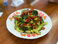 蒜泥拍黄瓜-谢记上海大排档(长寿路店)