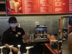 -星巴克臻选(济南万达店)