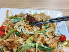 -牛八宝桂林米粉(八里庄店)