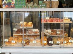 面包甜点陈列柜-美心西饼mx cakes(猎德优托邦店)