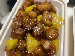 -松沪名灶·豆浆鱼头·新上海菜(飞航吾悦广场店)