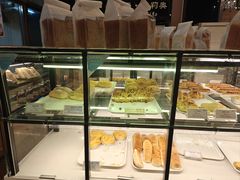 -皇冠 · 玛莉奥(丽江店)