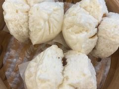 蜜汁叉烧包-点都德(大茶楼店)