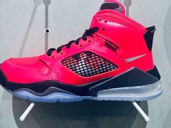 -NIKE品牌体验店(苏州中心店)