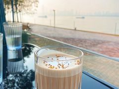 -游心咖啡(青山滨江店)