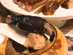 泰国椰皇炖乌鸡汤-陈鹏鹏潮汕菜(欢乐海岸 海边景观店)