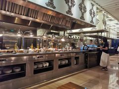 -圣丰索菲特·2 On 988 Café 自助餐厅