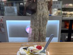 -白玉兰食品(中山公园龙之梦店)
