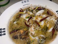 -渔语鱼酸菜鱼新川菜(来福士店)