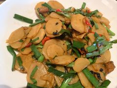 -艳阳天·非遗楚菜(武汉客厅店)
