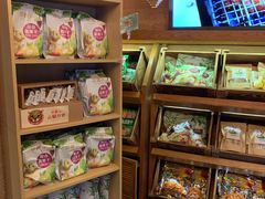 零售区-云海肴·汽锅鸡·云南菜(天山百盛优客店)