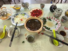 -天天向上素食餐厅(五台山店)