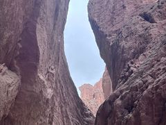 -天山神秘大峡谷