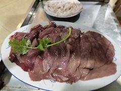 -华哥新鲜猪精品美食