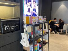 -瑞幸咖啡(新世界中心店)