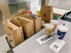 -瑞幸咖啡(北仑区行政服务中心店)