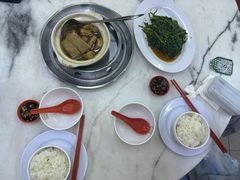 -新峰肉骨茶