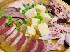 -八大碗·地道东北菜(白塔堡店)