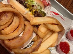 洋葱圈-FATBURGER 特富客汉堡(外交公寓店)