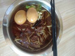 小津味牛肉面-鹍记特色牛杂面