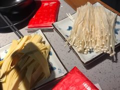-炭亲炭火干锅(红谷滩莱蒙店)