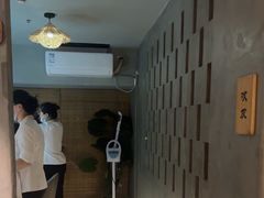 -施奈儿.洗头頭療.按摩SPA.采耳(上梅林店)