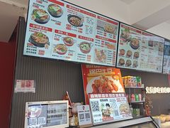-沁麦源过桥米线(总店)