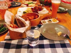 -皇冠自酿啤酒坊(中国红街5号楼店)