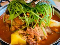 -喇喇排骨火锅·传统韩式脊骨汤(望京西园总店)