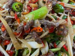 火爆肥肠-通风饭馆