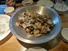 辣炒蛤蜊-吕氏疙瘩汤·私家菜馆(慈云寺店)