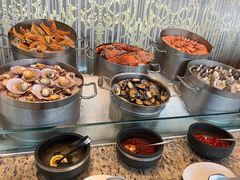 -怡豪大饭店·银顶旋转餐厅