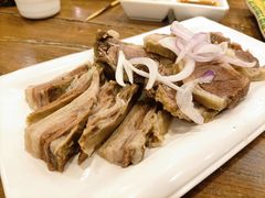 手抓羊肉半斤-清真·玛丽亚新疆菜主题餐厅(浙江中路店)