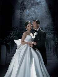 -巴黎婚纱摄影工作室